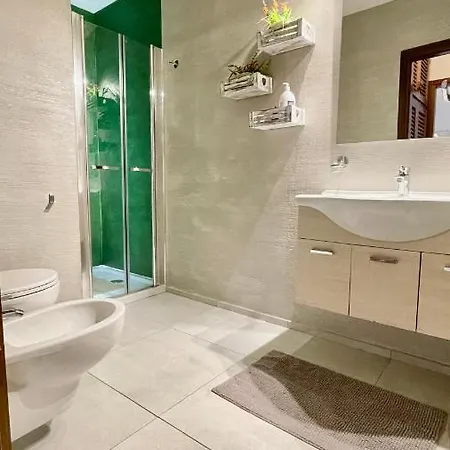 Deluxe In Апартаменты Порто-Ротондо
